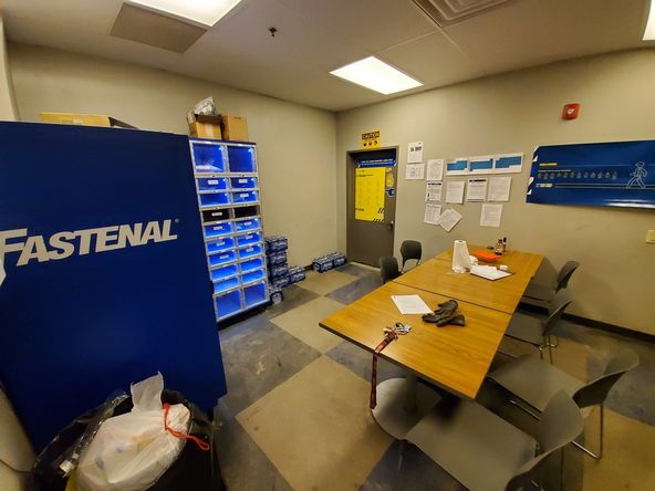 ± 15,000 SF shop, office & ± 7 acre yard | Former Weir Oil & Gas Facility: 14082 49th Rd NW, Williston, ND 58801